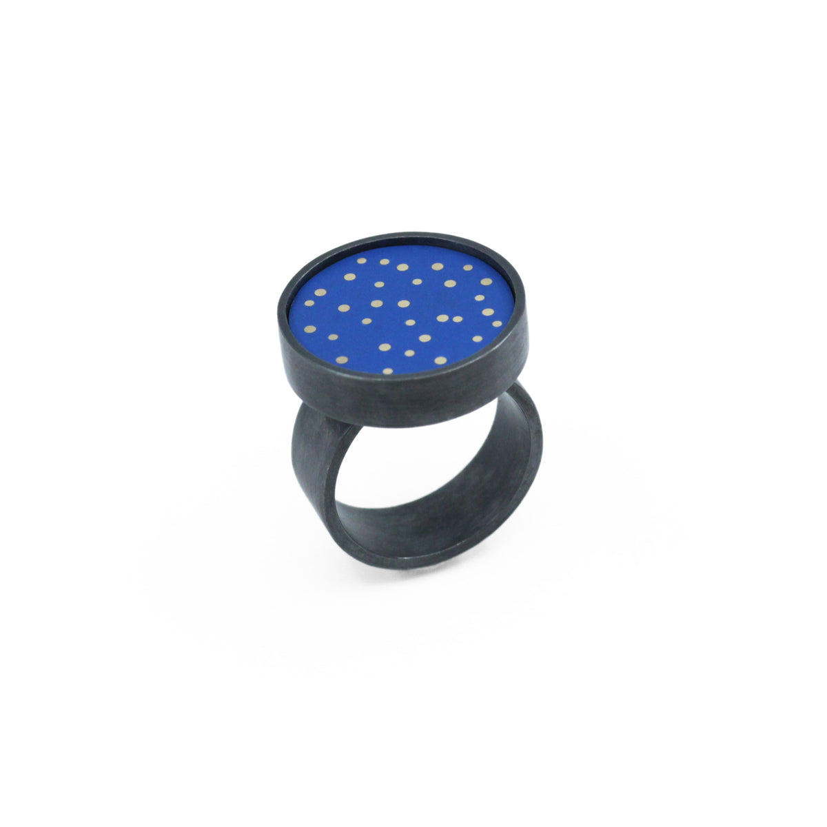 Cobalt dot ring