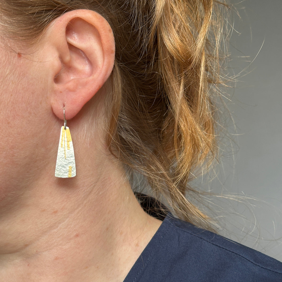 Flight stream earrings - silver