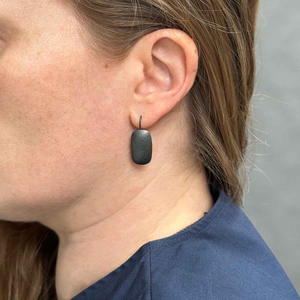 Oblong earrings