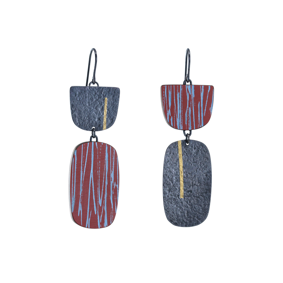 Sgraffito asymmetric earrings