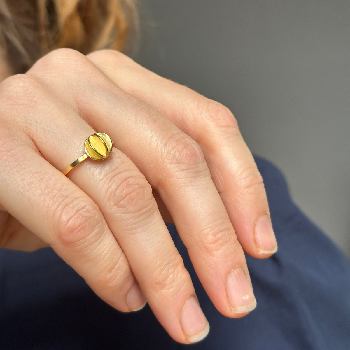 Quintet ring - gold - vertical