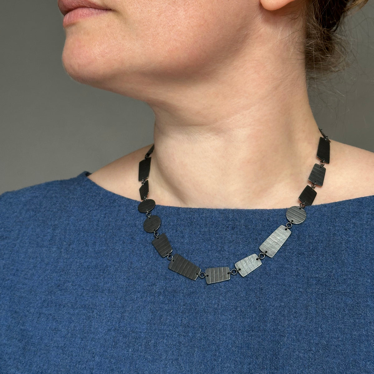Short stripe necklace - oxidised silver