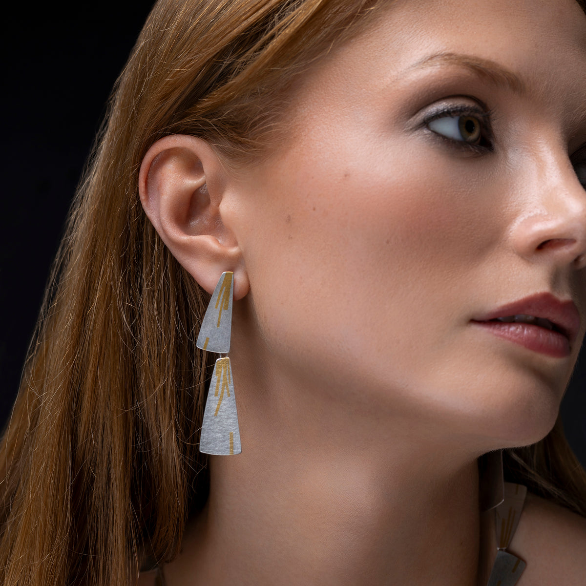 Double flight stream earrings - silver