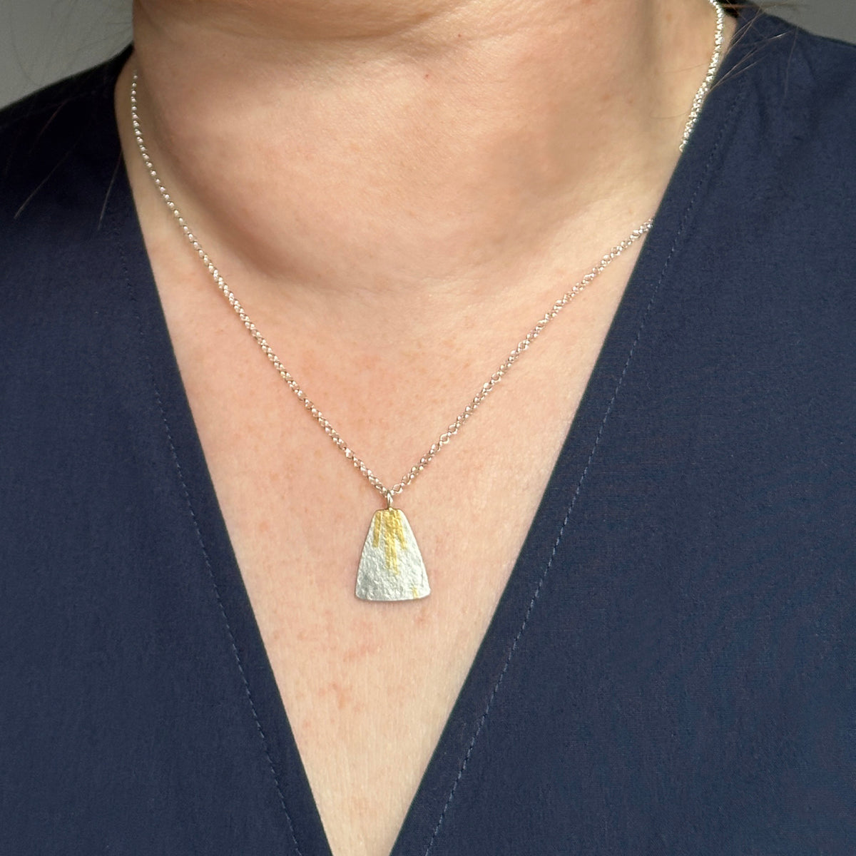 Flight stream pendant - silver