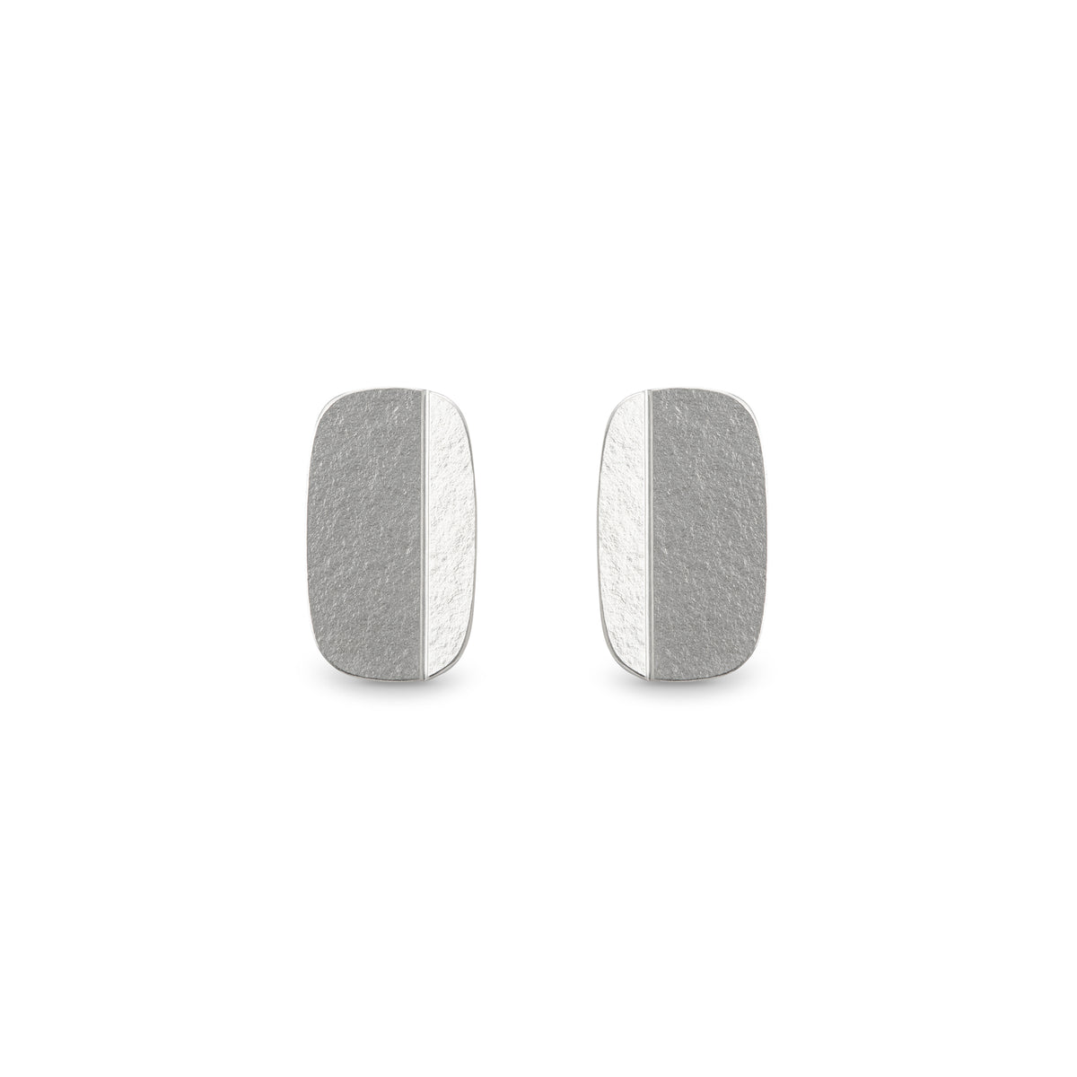 Small oblong fold earrings