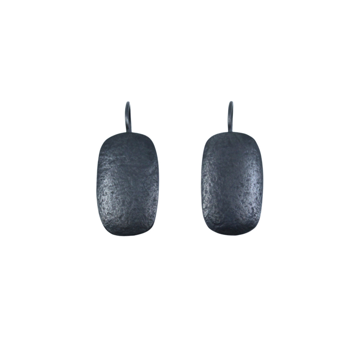 Oblong earrings