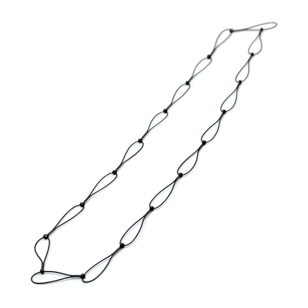 Silver loop chain